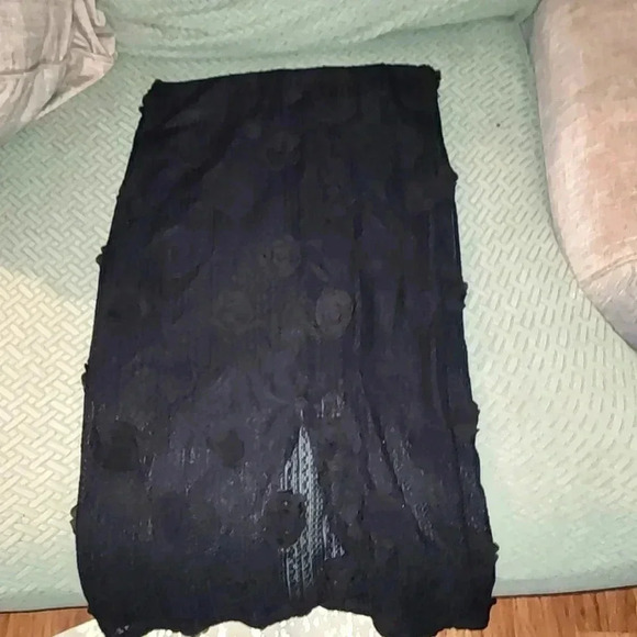 Bailey / 44 Black Rose Detailed Pencil Skirt - Picture 1 of 5